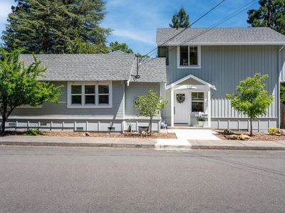 1207 W Clay Street, Ukiah, CA, 95482