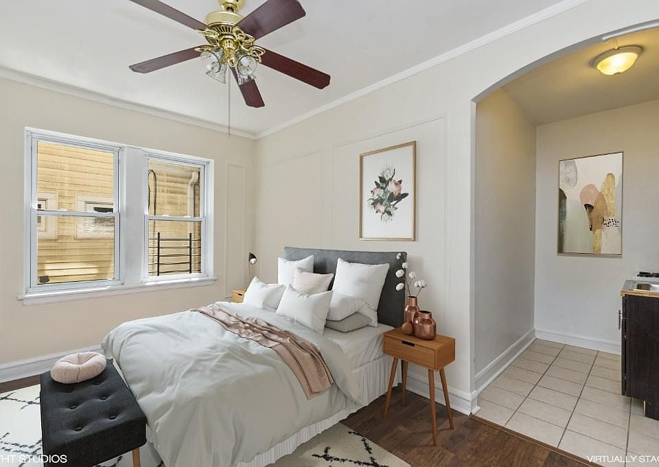 1st image of 2827 N Burling St #505