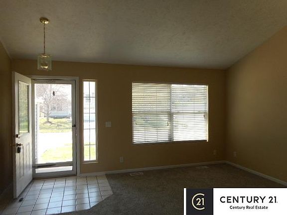 3rd image of 3112 Lone Tree Rd