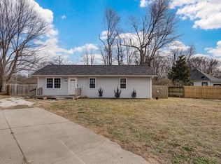 1936 N Golden Avenue, Springfield, MO 65802