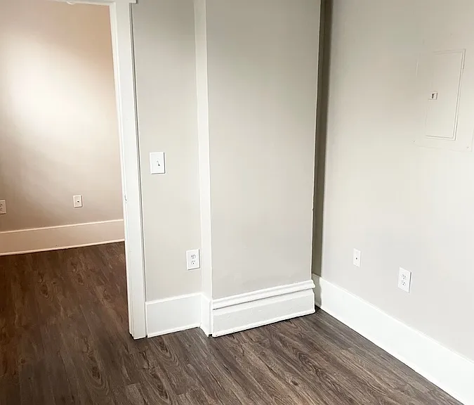 340 Saint Clair Ave #208 — Photo 6