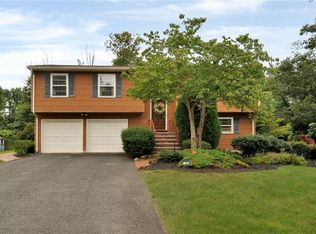 37 Bristol Rd, Piscataway, NJ 08854