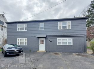 5 N Walnut St APT F, London, OH 43140