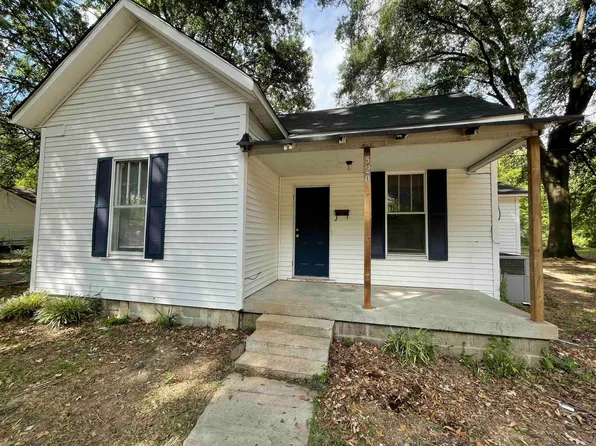 520 1st St, Conway, AR 72032
