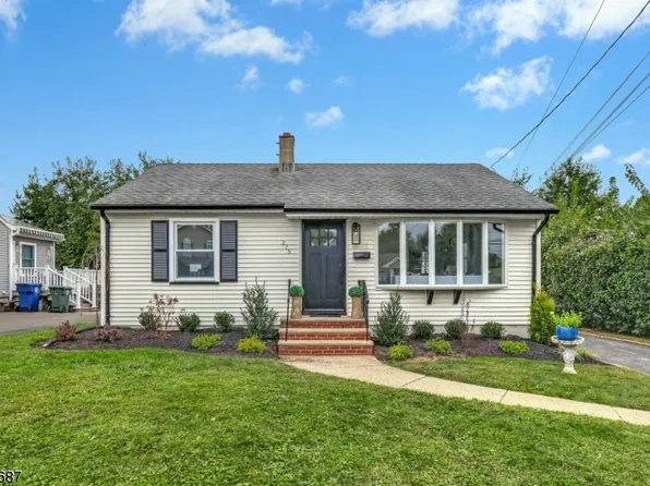 275 Valley Rd, Clark Twp., NJ 07066