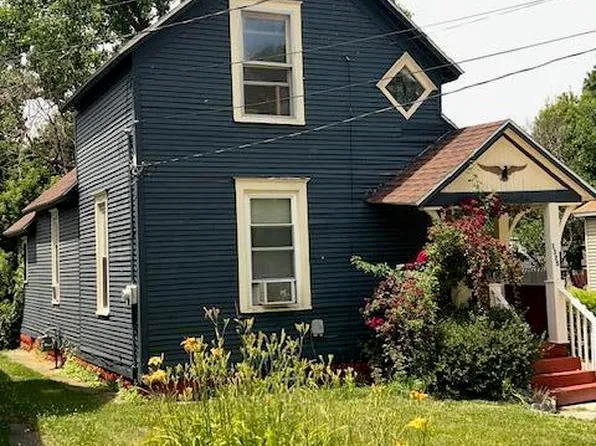 1325 Maude Ave NE, Grand Rapids, MI 49505