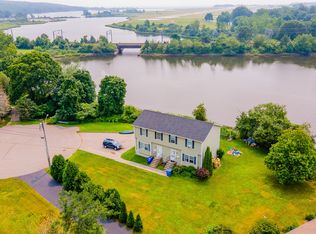 19 Providence Ct #21, Groton, CT 06340