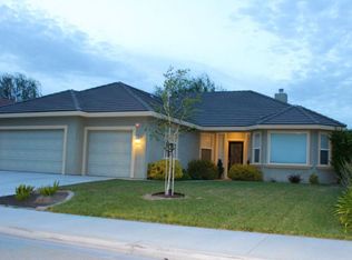 1700 Monte Vista Dr, Hollister, CA