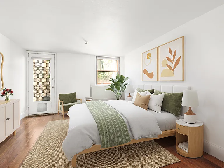 262 W 25th St #1 — Photo 9