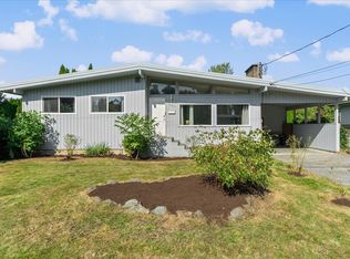 45415 Barton Ave, Chilliwack, BC V2P 1L1