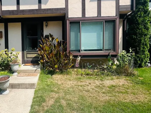 13 Sycamore Ct, Lumberton, NJ 08048