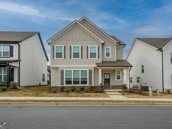 5219 Addison St, Flowery Branch, GA 30542