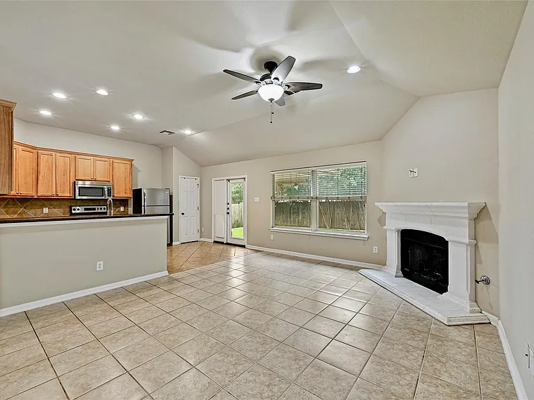 2717 Granite Creek Dr — Photo 5