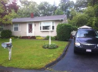 75 Briarwood Dr, New Bedford, MA 02745