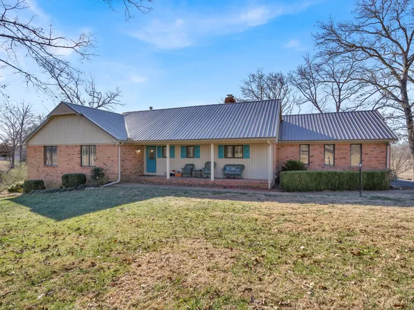 150 Streetland Dr, Cadiz, KY 42211