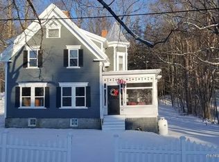 121 Orchard St, Farmington, ME 04938