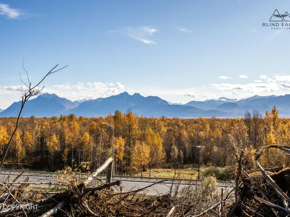 1735 W Harvest Loop, Wasilla, AK 99654