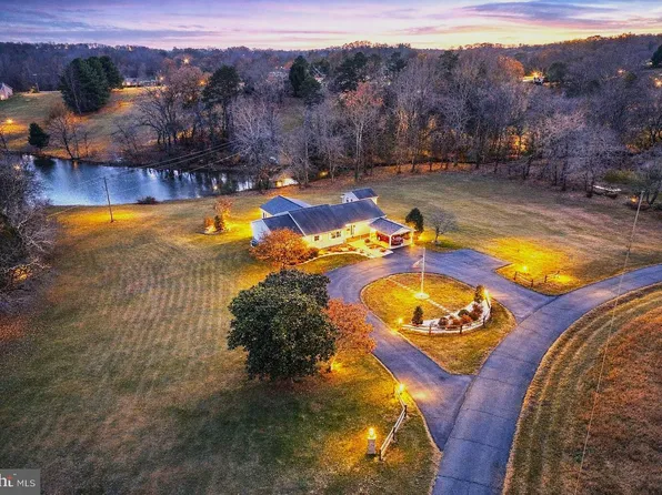 65 Chestnut Rail Ln, Madison, VA 22727