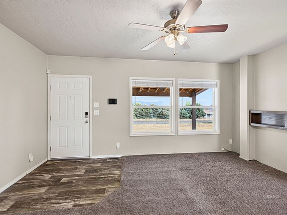 5th image of 693 Hayland Dr