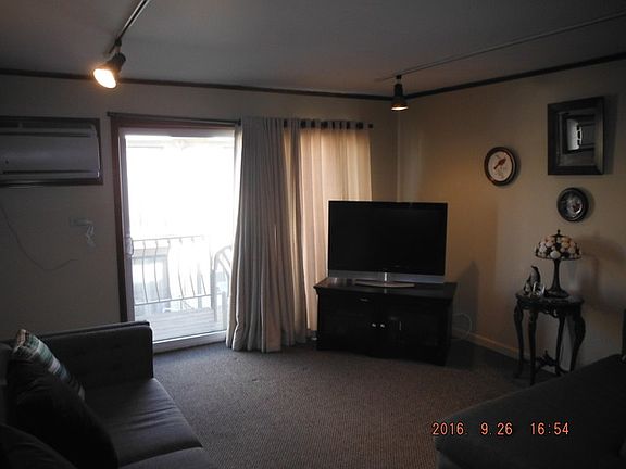 5th image of 7224 W Wrightwood Ave APT 305