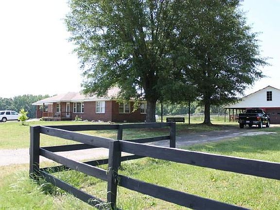 2nd image of 691 County Road 84