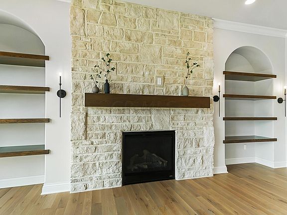 5th image of 8173 Canopy Glen Dr