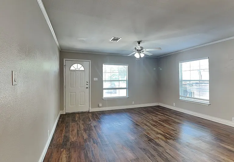 1416 Record Crossing Rd — Photo 10