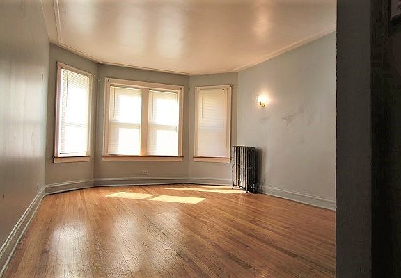 5th image of 8212 S Drexel Ave APT 1W