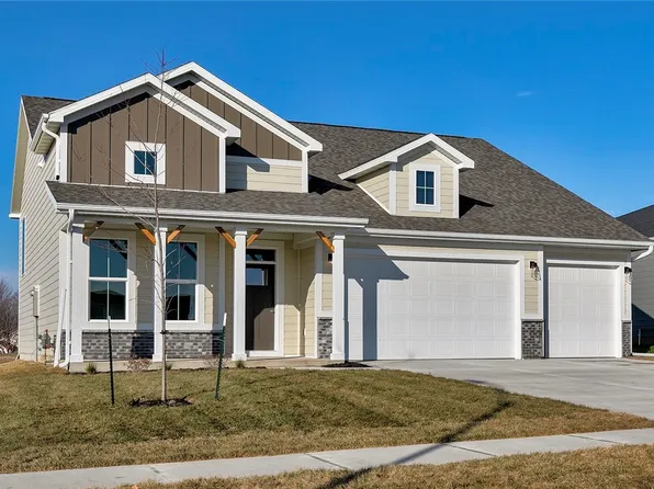 4720 90th St, Urbandale, IA 50322