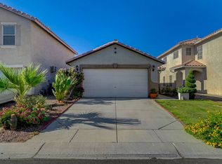 2066 Dragonslayer Ave, Las Vegas, NV 89183