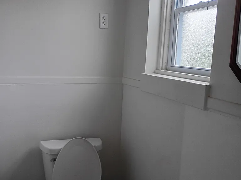 340 McClain Ave — Photo 13