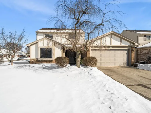 42498 Cannon Dr, Sterling Heights, MI 48313
