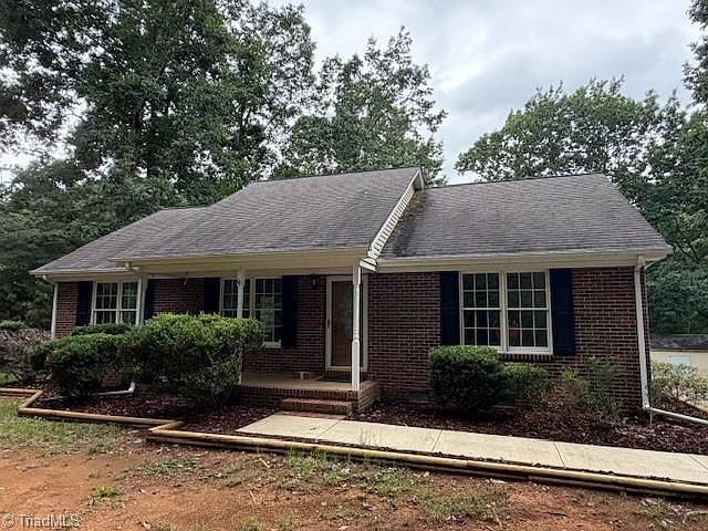 1st image of 5359 Bass Mountain Rd
