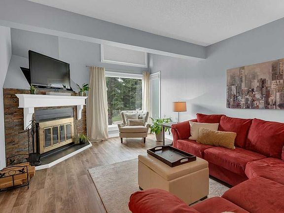 4th image of 11 S Stradwick Pl SW