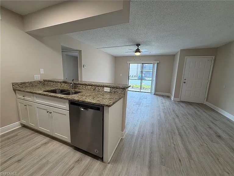 5315 Summerlin Rd #1504 — Photo 9