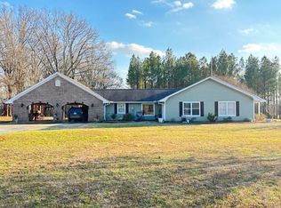 15524 Buggs Ferry Rd, Macon, MS 39341