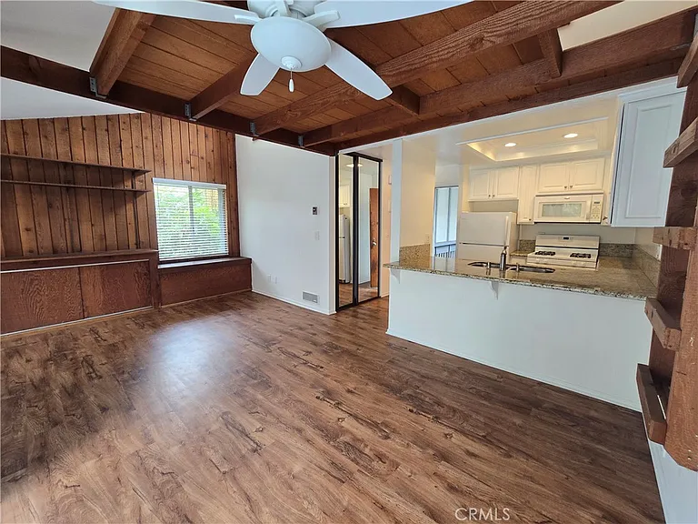 17082 Pacific Coast Hwy #205 — Photo 13