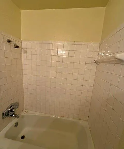 3502 Campbell St #5 — Photo 11