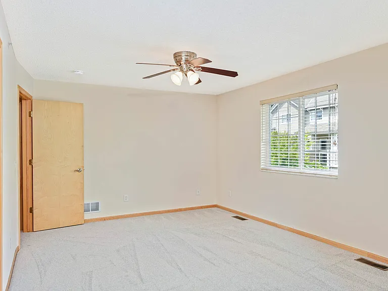 4820 Underwood Ln N #D — Photo 15