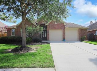 6086 Scarborough Ln, League City, TX 77573