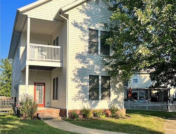 2nd image of 3615 W Clabber Creek Blvd