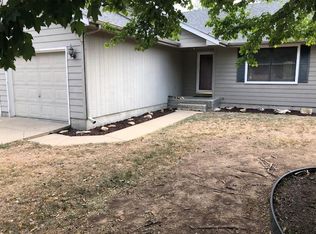 3532 SW Kent Ct, Topeka, KS 66614