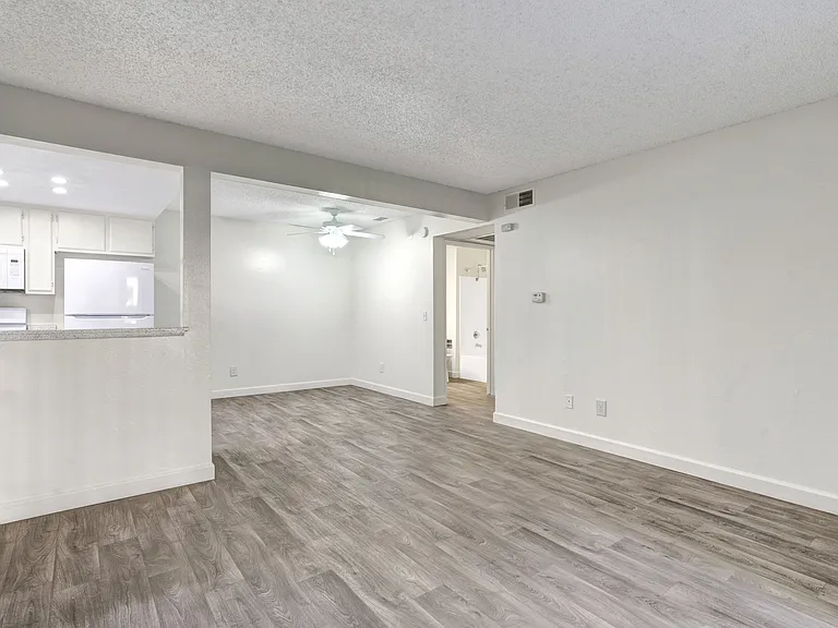 PepperTree Place — Photo 24