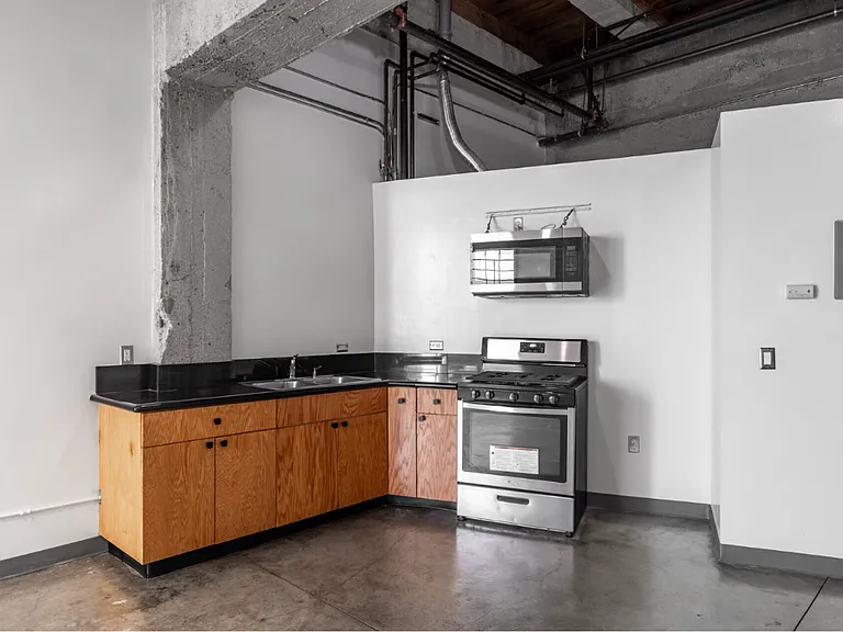 WM Lofts — Photo 7