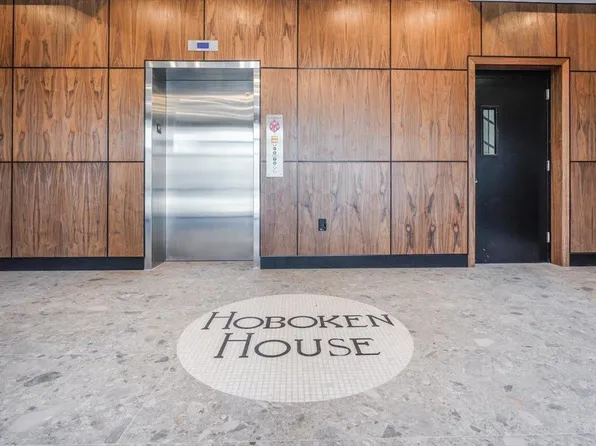 237 Washington Street image 30 of 34