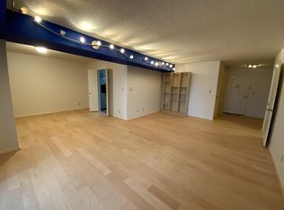 5902 Mount Eagle Dr APT 102, Alexandria, VA 22303