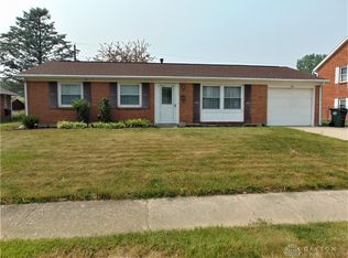 966 Hamlet Dr, Xenia, OH 45385