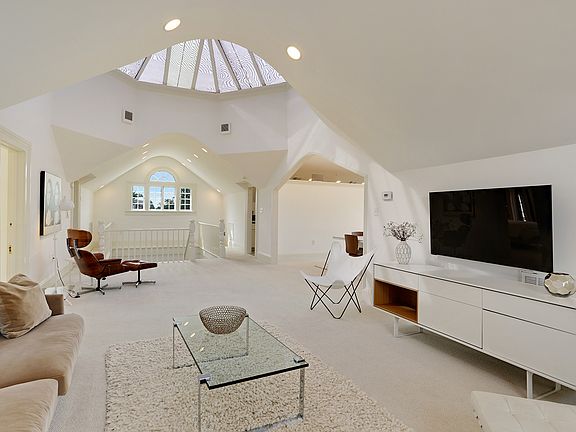 Original windows, skylight