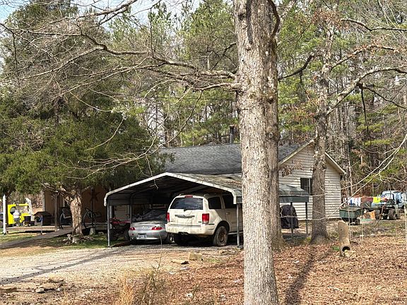 2nd image of 127 Crestwood Dr