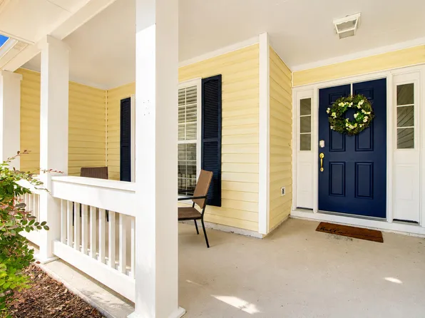743 Lavalier Sq, Mount Pleasant, SC 29464
